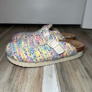 Rocket Dog Clog / Mules, Slip On Shoes Colorful Girls Size 4